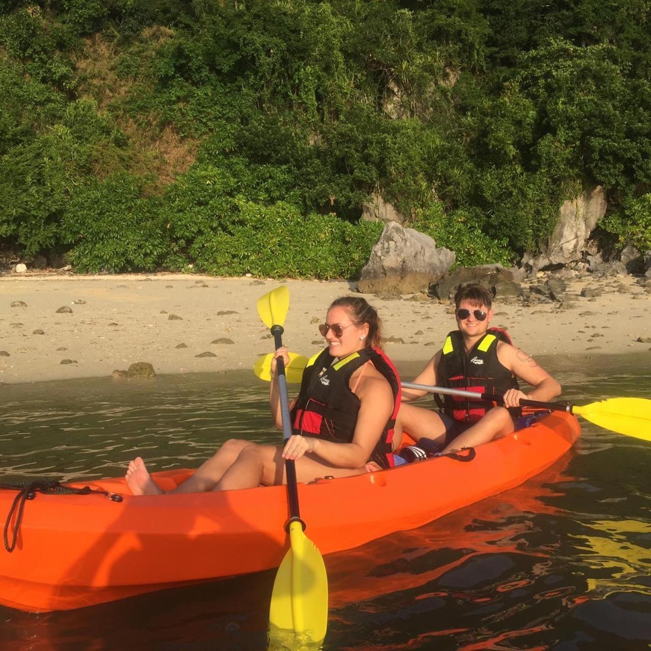 Renea Cruises Halong Hotel Ha Long Buitenkant foto