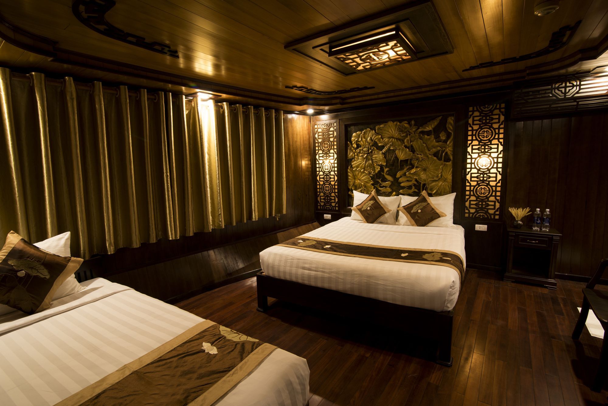 Renea Cruises Halong Hotel Ha Long Buitenkant foto
