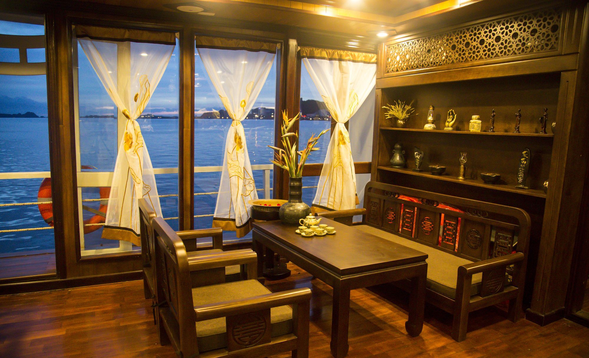 Renea Cruises Halong Hotel Ha Long Buitenkant foto